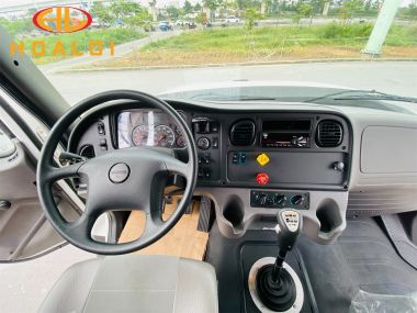 Freightliner 114SD mới 100% 